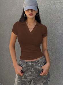 Camiseta casual de manga corta de ajuste ceñido, cuello de polo, lisa para mujer - Marrón - Ver 5
