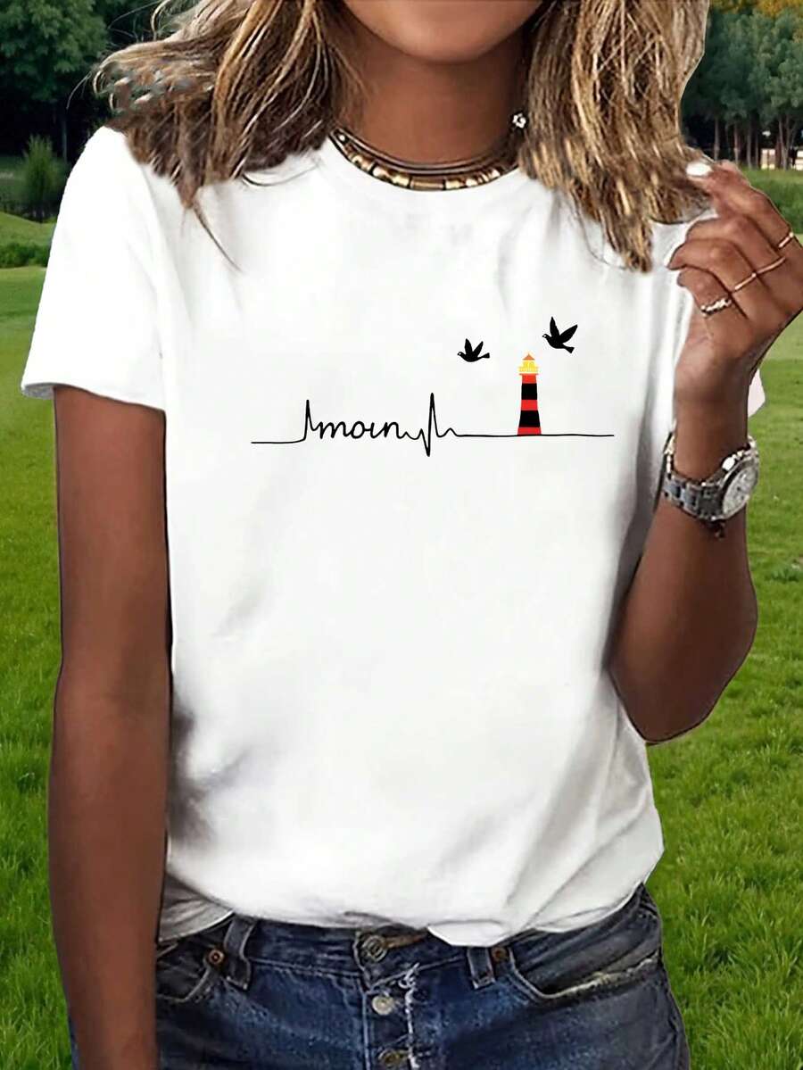 Camiseta Deportiva Casual para Mujer con Gráfico de Faro y Texto Moonlight --Shirt Blanca Elástica de Cuello Redondo, Lavable aáquina, Ajuste Cómodo y Perfecta para Todas las Estaciones, para Ropa Informal y Actividades al Aire Libre. - Blanco - Ver 1