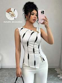Elenzya Camiseta de mujer de unicolor con decoración metálica y cuello asimétrico - Blanco y Negro - Ver 6