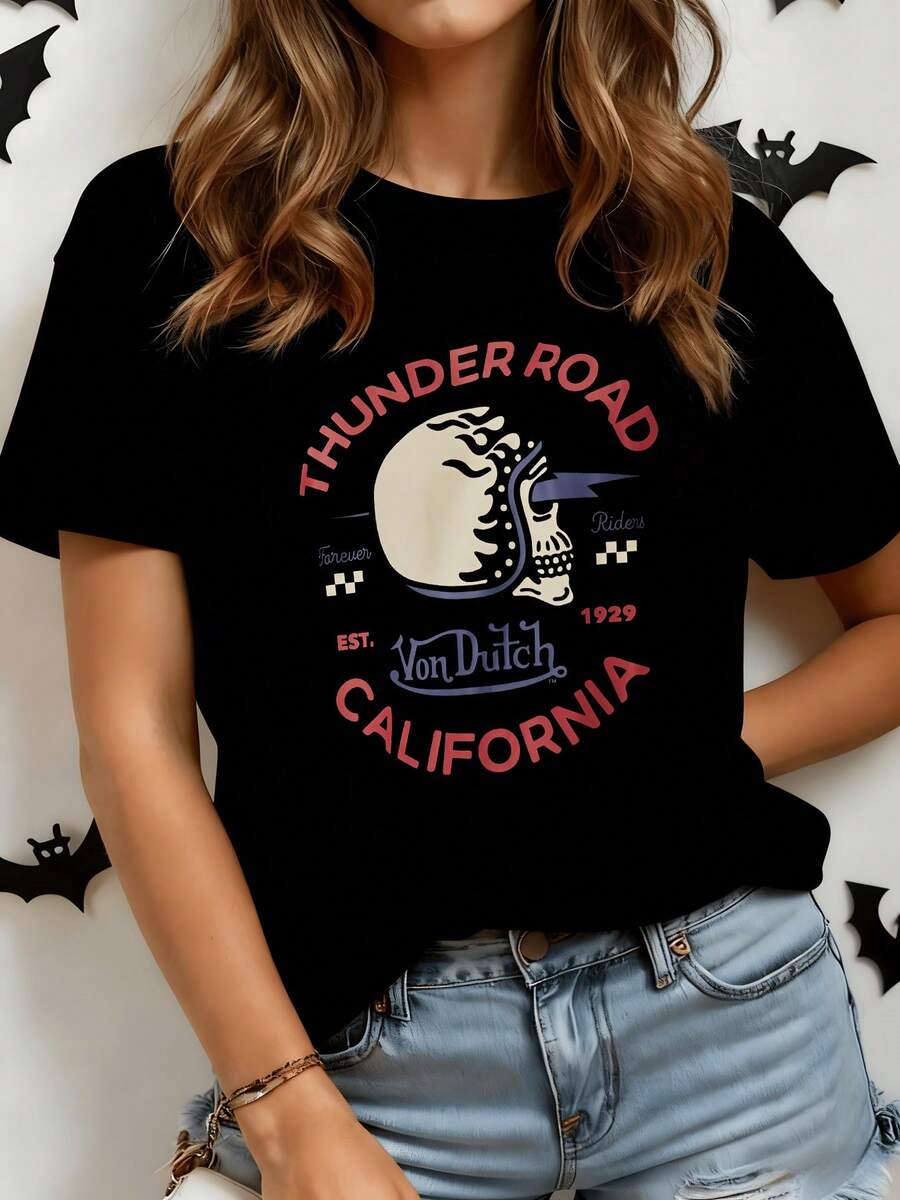 Stylized Skull Symbolizing Strength, Freedom And Rebellious Spirit With Road And Speed Details, Comfortable Modern Women's T-Shirt With An Urban Touch, Ideal For Casual Outings - 黑色 - 查看 1