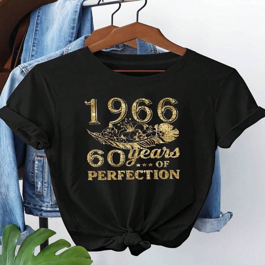 Women's Vintage 1966 60 Years Of Perfection Graphic Tee Black Cotton Round Neck Short Sleeve T-Shirt Casual Style - 黑色 - 查看 1