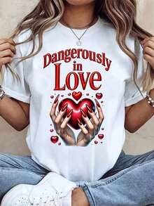 Women's Crew Neck T-Shirt With "Dangerously In Love" Heart Print, Short Sleeve For Casual Wear, Valentine's Day Gift - Urban Vintage Style, Unisex, Loose Fit, Cotton, 100% Cotton - 白色 - 查看 1