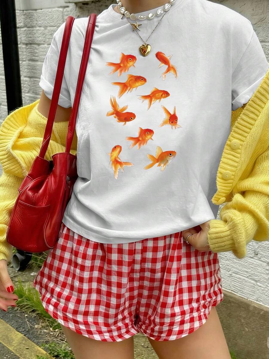 Premium Women's T-Shirt With Goldfish Print, Cute Fish Design, Casual Short Sleeve Round Neck Top For Summer, . - 白色 - 查看 1
