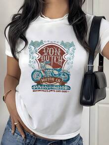 Classic Motorcycle With Wings Symbolizes Freedom And Adventure, Evoking A Passion For Travel And The Energy Of The Engine, Full Of Artistic Details. Comfortable, Modern Casual Women's T-Shirt, Ideal For Everyday Wear. - 白色 - 查看 1