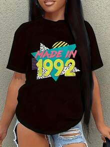 Women's Vintage 1992 Print T-Shirt - Short-Sleeved T-Shirt With Vintage Geometric Print, Soft Blend, High Elasticity And Machine Washable, Regular Fit, Casual Top, Suitable For Spring, Summer And Autumn, Casual T-Shirt With Eye-Catching Print, Stretch Fabric Top. - 黑色 - 查看 6