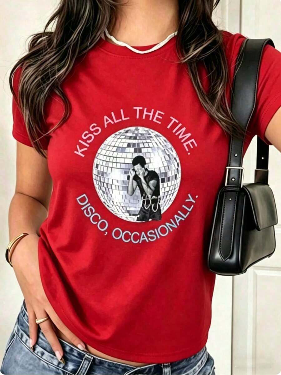 Women's Casual T-Shirt 100% Cotton | Women's Short Sleeve Crew Neck T-Shirt With Casual Print, Harry Style, Kiss All The Time Disco Occasionally, Disco Ball, Love On Tour Essential (2) Men's Loose Fit Short Sleeve T-Shirt | Exquisite Design | Summer Must-Have | Versatile And Easy To Match | Show Off Your Style With This Short Sleeve Crew Neck T-Shirt. | Machine Washable | Suitable For All Seasons, Comfortable And Fitted. | Bright Digital Print T-Shirt, Casual And Versatile - Vintage Street Style Unisex Cotton Short Sleeve Crew Neck T-Shirt - 紅色的 - 查看 1