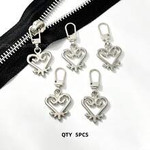 5 piezas de tiradores de cremallera con forma de corazón de metal, deslizadores de cremallera desmontables, colgante de cremallera con agujero pequeño reemplazable, adecuado para ropa, equipaje, bolsos - 5 piezas plateadas - Ver 1