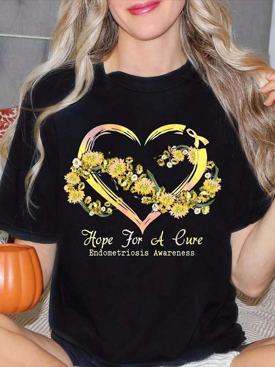 Camiseta de mujer con estampado de corazón y flor, con la frase "Esperanza para una curación", para conciencion sobre la endometriosis. Manga corta, cuello redondo, estilo casual, ideal como regalo de verano para amigas y familiares de mujeres. Tejido de algodón, lavable a máquina, camiseta casual para mujer, adecuada para ocasiones informales. Blusas para mujer. - Negro - Ver 1