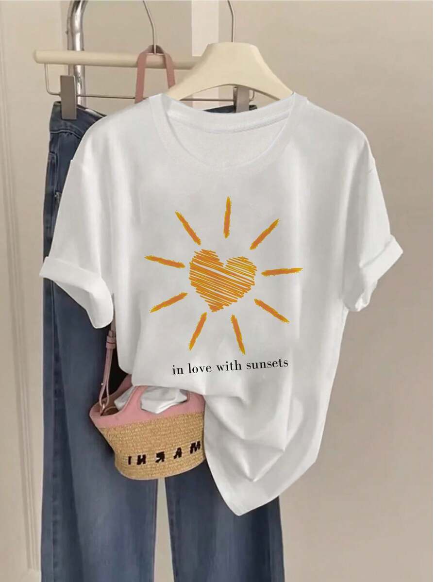 Camiseta de Mujer con Estampado de Corazón y Sol 2026, 100% Algodón, Manga Corta, Cuello Redondo, Estilo Casual, adecuada para verano y primavera. - Blanco - Ver 1
