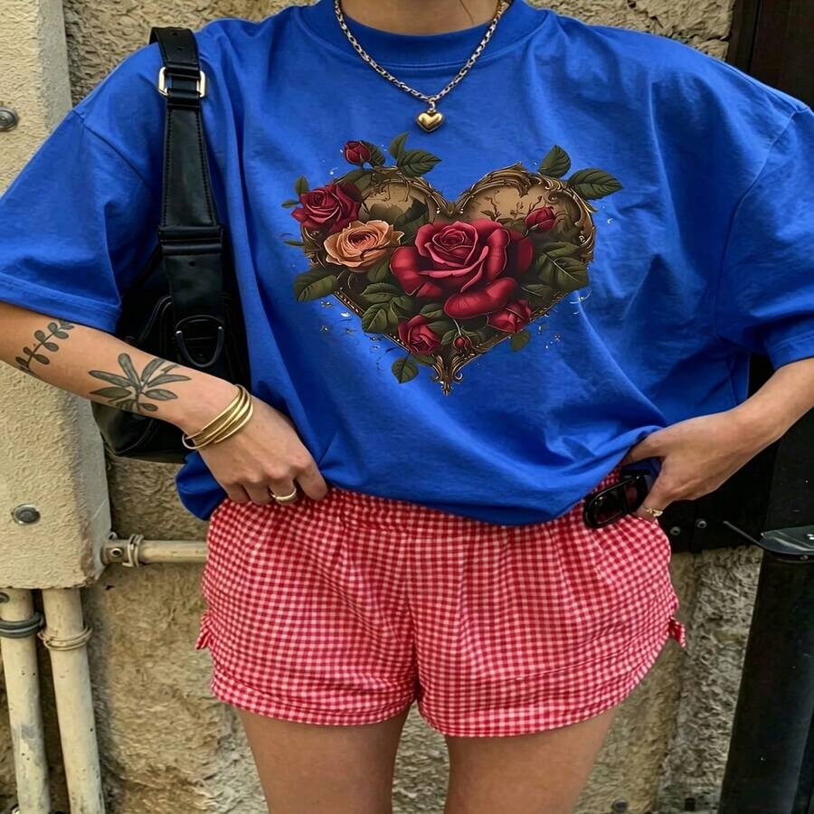 Heartfelt Daily Casual Graphic T-Shirt 100% Cotton Oversized Soft Breathable Casual Crewneck Short Sleeve Top Vintage Aesthetic Cute Retro Vibe For Casual Wearers Fashion Lovers Daily Outfit Enthusiasts Gift Givers - 藍色 - 查看 1