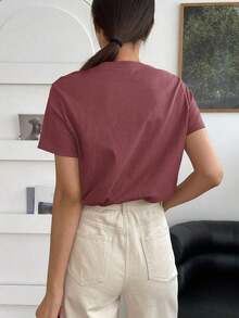 Camiseta Sólida Con Cuello Redondo - Color caoba - Ver 2