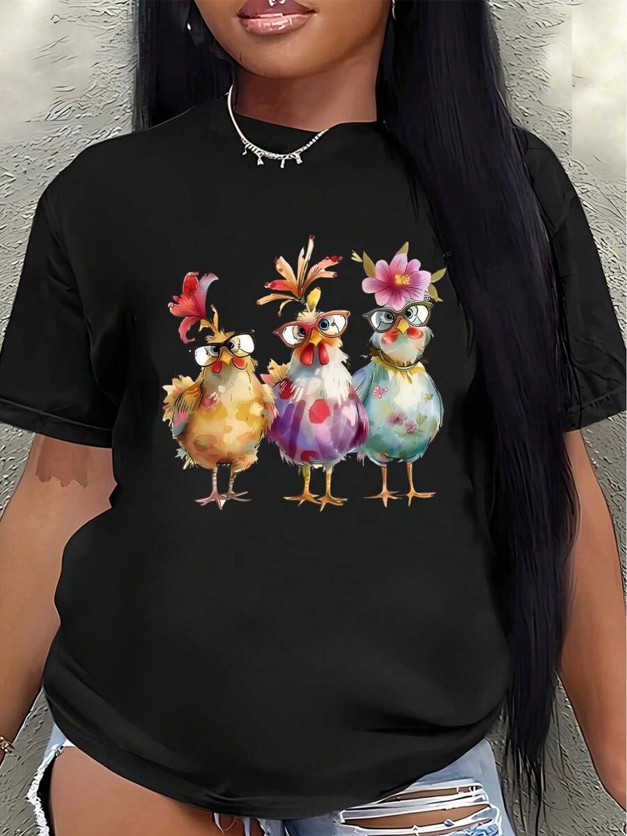 Camiseta de poliéster de manga corta, estampada con coloridos diseños de pollitos, ligera y duradera, adecuada para uso casual en la cocina o la sala de estar, el divertido estampado añade comodidad y un toque de moda al vestuario diario. blusas para mujer>ropa - Negro - Ver 1