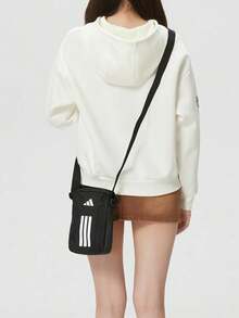 Adidas 阿迪达斯 PRIMELIFT 2.4L 品牌标志印花涤纶斜挎包（女士款） - 黑色 - 查看 2