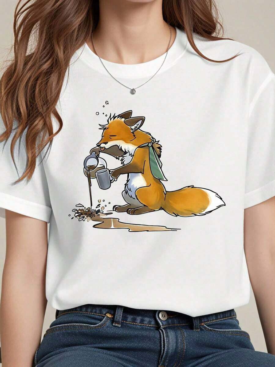 Fox Pouring Coffee Graphic T-Shirt With Round Neck And Short Sleeves, Casual Style, With Animal Print Design, Green Scarf And Spilled Coffee Detail, For Everyday Use By Women, 180g Cotton Blend. - 白色 - 查看 1
