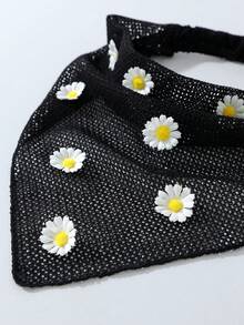 1件女士原创花卉刺绣荷叶边头巾，雏菊装饰，适合日常佩戴和度假 - 黑色 - 查看 3