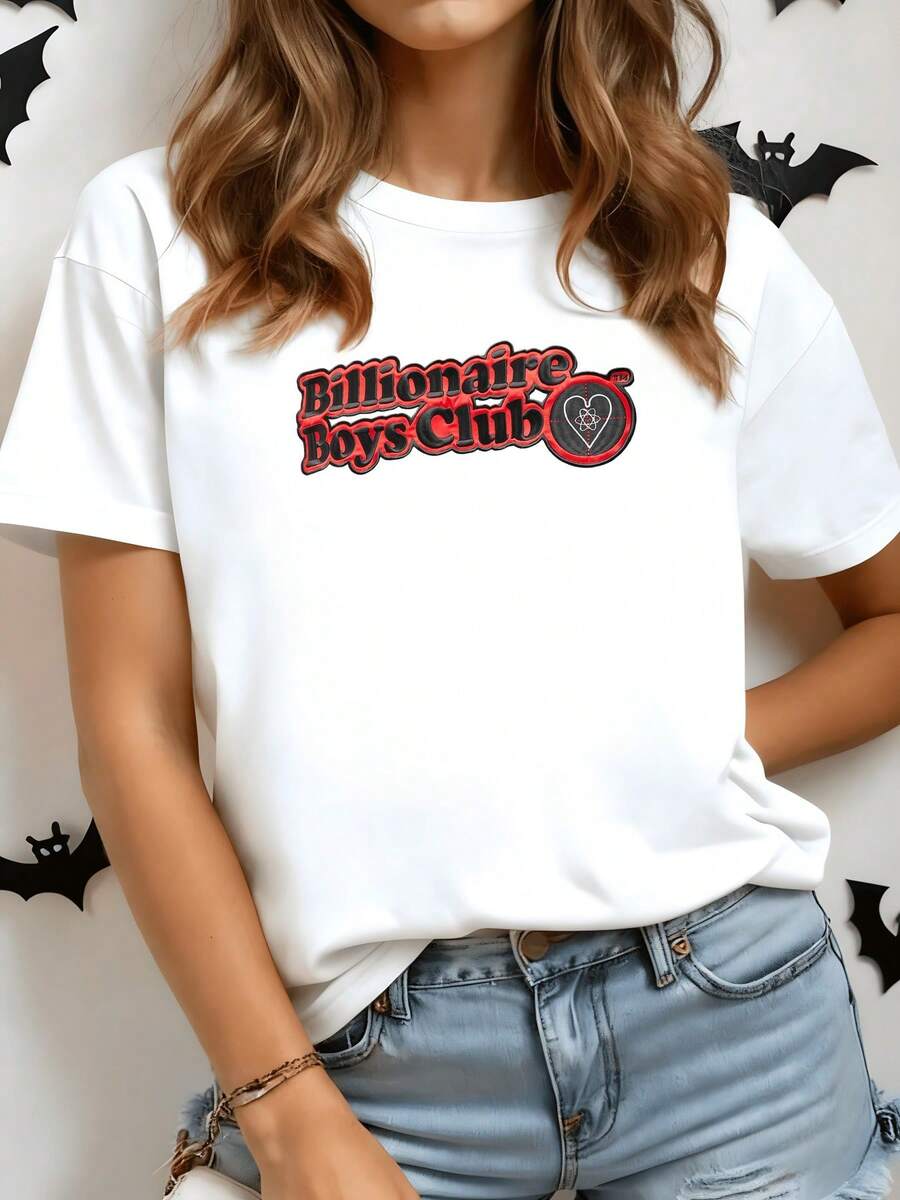 Inspiring Text Symbolizing The Strength Of Youthful Spirit With Vibrant Red Tones That Evoke Energy And Confidence In Every Detail. Women's T-Shirt With A Modern Print And Urban Attitude - 白色 - 查看 1