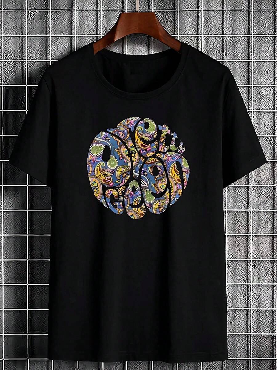 Camiseta con el logotipo de Pretty Green & Paisley - Base blanca con estampado verde y marrón, estilo casual de ropa urbana, cuello redondo de manga corta, tela transpirable y suave, camiseta casual de marca de diseñador unisex.ropa de hombre, ropa de hombre, camiseta de algodón para hombre, camisetas para hombre, conjuntos de verano para hombre, ropa de verano para hombre, camisetas de banda, camisetas para hombre, conjuntos de vacaciones para mujer, conjuntos de verano modestos, tops de jersey, ropa de resort para mujer con estilo, ropa de verano para mujer, tops de algodón, tops de verano, conjuntos de verano, tops para mujer, tops blancos, top de fiesta - Negro - Ver 1