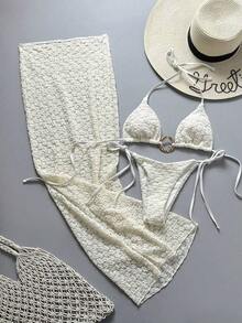 Bonvoyette Set de 3 piezas, decoración de anillo asimétrico dorado con textura floral para vacaciones de primavera/verano, sujetador triangular halter, Bottom de bikini con lazos laterales y falda pareo, conjunto de ropa de mujer Ytk Zestiva Zante para vacaciones, crucero, playa.Conjunto de bikini blanco de 2 piezas, traje de baño, atuendo de playa para mujer - Beis - Ver 6
