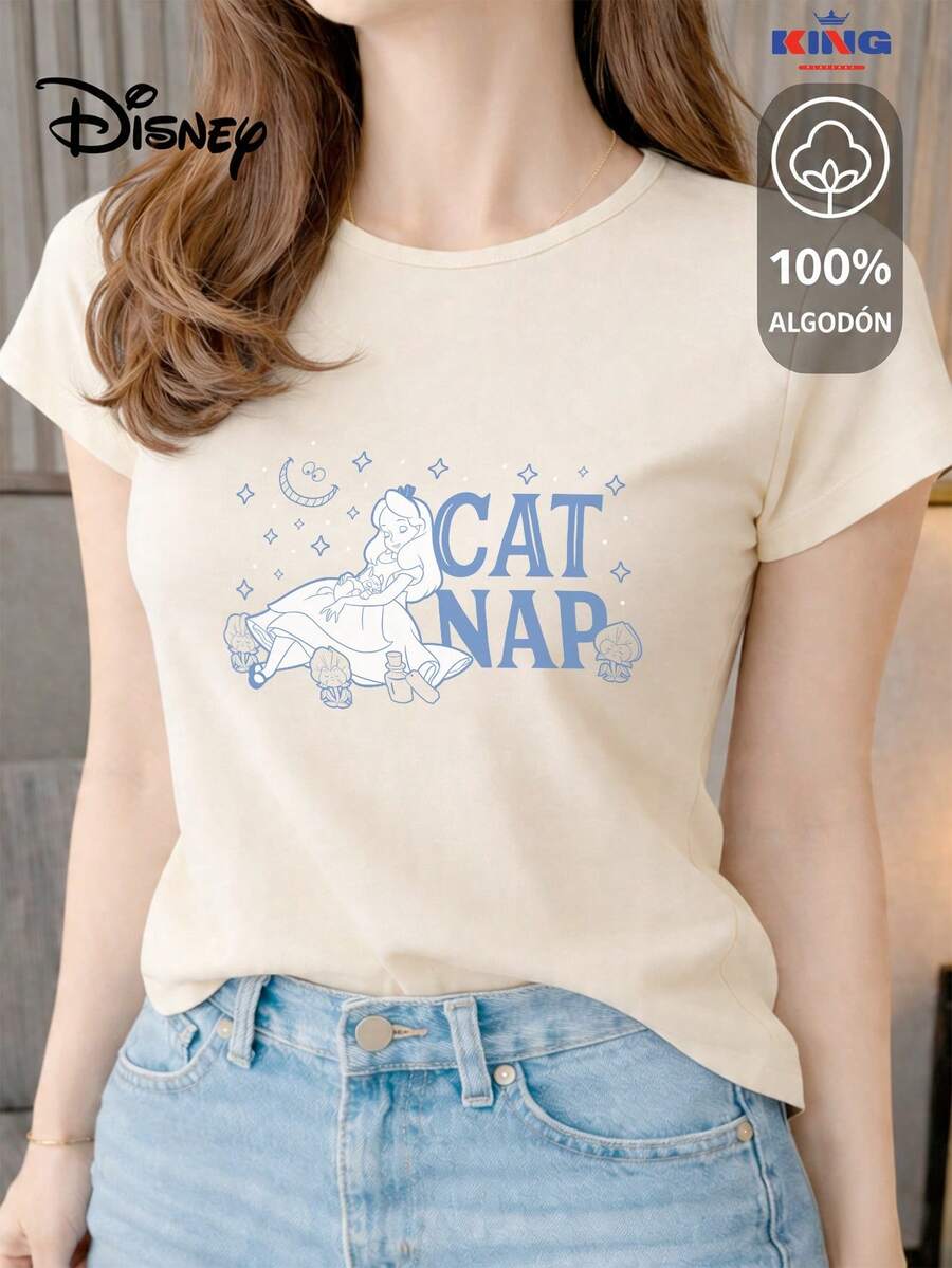 Made From 100% High-Quality Cotton, This T-Shirt Guarantees Exceptional Softness To The Touch, With A Round Neck Featuring A "Disney Alice Cat Nap" Print And Short Sleeves. - 米色 - 查看 1