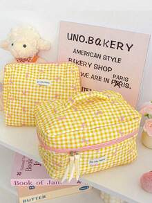 Aesthetic Rhombus Pattern Cosmetic Bag, Yellow Plaid & Pink Bow Print Makeup Organizer Bag, Zipper Closure Portable Toiletry Bag, Large Capacity Travel & Daily Use Storage Pouch - Multicolor - View 3
