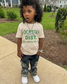 Boys "Rockstar Dist." Retro Letter Print Short Sleeve Crew Neck T-Shirt, Beige Casual Streetwear Tee For Kids - Apricot - View 1