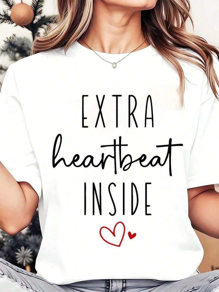 Soft, Breathable, And Lightweight For All-Day Comfort. Women's Crew Neck T-Shirt With A Heartbeat Print On The Inside, Ideal For Casual Wear During Christmas And Holidays, 220g. Classic Crew Neck With A Relaxed Fit That Flatters All Body Shapes And Is Easy To Pair With Jeans, Shorts, And Leggings. - 白色 - 查看 1