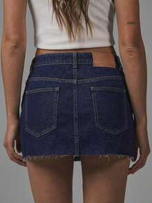Minifalda de mezclilla con borde crudo y cintura baja, básica, de invierno, linda, de uso casual, de calle, elegante, para festivales de verano - Azul - Ver 5