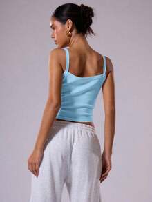 Camiseta de tirantes sencilla y lisa para mujer, básica casual para el día a día, parte de un armario cápsula, para uso diario, aeropuerto, vacaciones, vuelta al cole, elegante para primavera y verano, festivales - Azul - Ver 3