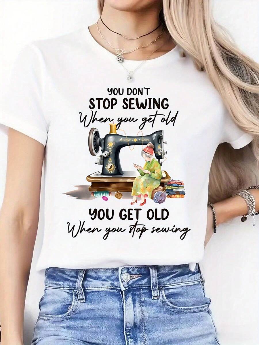 Camiseta Estampada para Mujer con Gráfico deáquina de Coser - Camiseta Casual de Manga Corta y Cuello Redondo, Corte Relajado para Todas las Estaciones, Perfecta para Uso Diario y Atuendos de Vacaciones (Lavable aáquina) con Diseño de Mujer Rubia. - Blanco - Ver 1