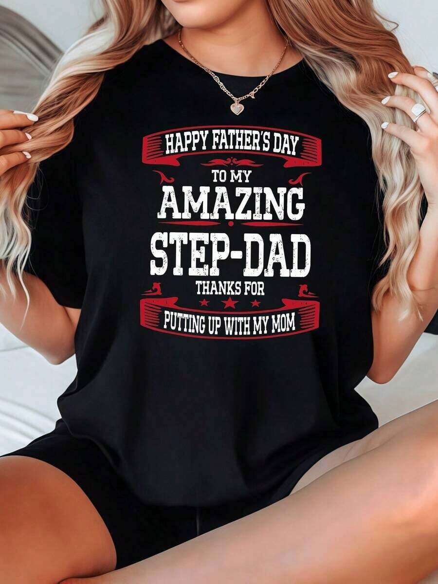 Camiseta Negra de Cuello Redondo 2026 con Estampado Gráfico Casual para Mujer: "Feliz Día del Padre para Mi Genelés, Gracias por Soportar a Mi Mamá". Blusas para Mujer Casual. - Negro - Ver 1