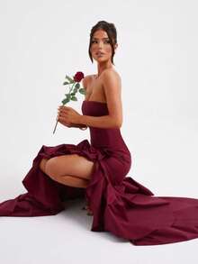 Sleeveless Knit Maxi Dress With Ruffles, Elegant And Sensual Bustier Spring Summer Fashion - Burgundy - View 4