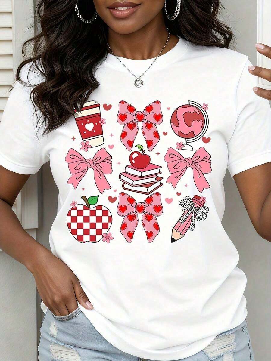 Camiseta Bonita para Mujer con Estampado Temático Escolar de Corazones, Lazos, Manzanas, Libros, Lápices, Globo Terráqueo y Taza de Café para la Vuelta al Cole y Uso Casual - Blanco - Ver 1