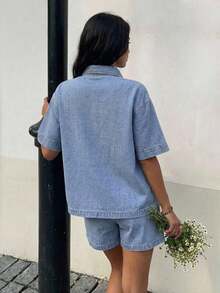 Conjunto de camisa casual lavada con bolsillo y shorts vaqueros para mujer, de verano - Azul - Ver 10