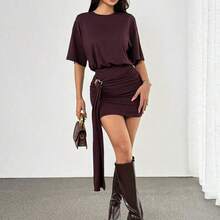 PETITE Vestido camiseta con detalle de anillo de drapeado, falda ajustada, hombros cuadrados, corte holgado, estilo urbano, lindo, elegante, casual, sexy, para salir, otoño, Navidad, Acción de Gracias, elegante - Marrón - Ver 10