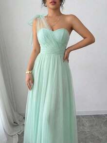 Elenzya Elegant And Romantic Sleeveless Halter Dress With A Tie Waist And A-Line Skirt. Suitable For Weddings, Parties, And Gatherings - 薄荷綠 - 查看 3