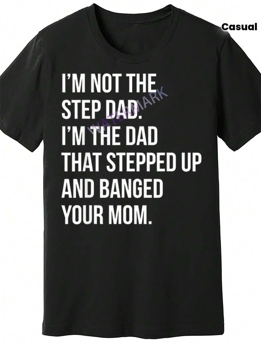 Plus Size, Funny Paternoscope Humor T-Shirt For Women - "I'm Not A Paternoscope..." Slogan: "I'm A Stepdad, Close To Your Mom", Retro Pattern T-Shirt With Black Background And White Font, Round Neck, Casual Style, Suitable For Fathers And Stepfathers. - 黑色 - 查看 1