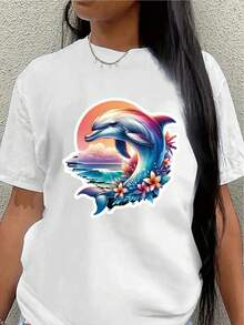 Women's Short-Sleeved Polyester T-Shirt With A Dolphin And Ocean Design. Lightweight And Durable, Suitable For Casual Wear, Ideal For The Beach, Home, Or Outdoor Activities. Features Bright Prints And Is Comfortable To Wear. - 白色 - 查看 1
