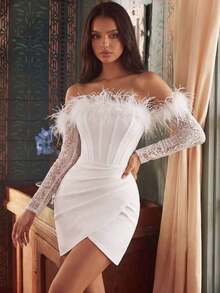Elegante Vestido Corto de Blanco, Sin Tirantes, con Plumas Artificiales, Manga Larga, Cintura Alta y Abertura, para Graduación, Cumpleaños, Noche, Citas, de Bienvenida y Boda - Blanco - Ver 2
