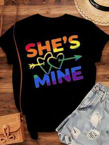 "She's Mine Rainbow Pride" T-Shirt For Women, Love Declaration T-Shirt For Lesbian Couples, Valentine's Day Gift, Gay Pride Festival, 220g - Urban Vintage Style, Unisex, Loose Cotton Short Sleeve T-Shirt With Round Neck, 100% Cotton - 黑色 - 查看 4