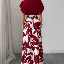 Vestido ajustado y acampanado con volantes y mangas de capa, con estampado de hojas de color rojo burdeos, para primavera/verano - Multicolor - Ver 3