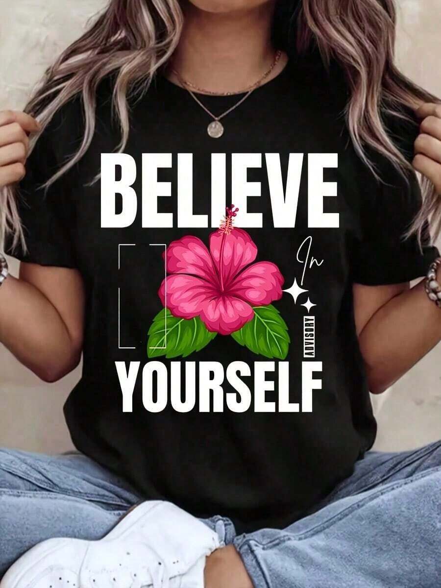 Women's Crew Neck T-Shirt With 'Believe In Yourself' Graffiti Print And Pink Flowers, Short Sleeve, Casual Summer Style For Everyday Wear And Self-Confidence Motivation. Fashionable Summer Cotton T-Shirt - 黑色 - 查看 1