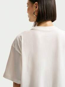 Camiseta de manga corta de ajuste holgado con estampado gráfico oversize para mujer Nike Sportswear IR7849-133 - Blanco - Ver 5