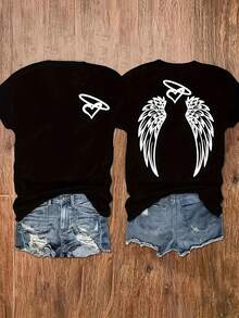 Camiseta casual de cuello redondo con elementos de alas y corazón estampados en ambos lados - Negro - Ver 6