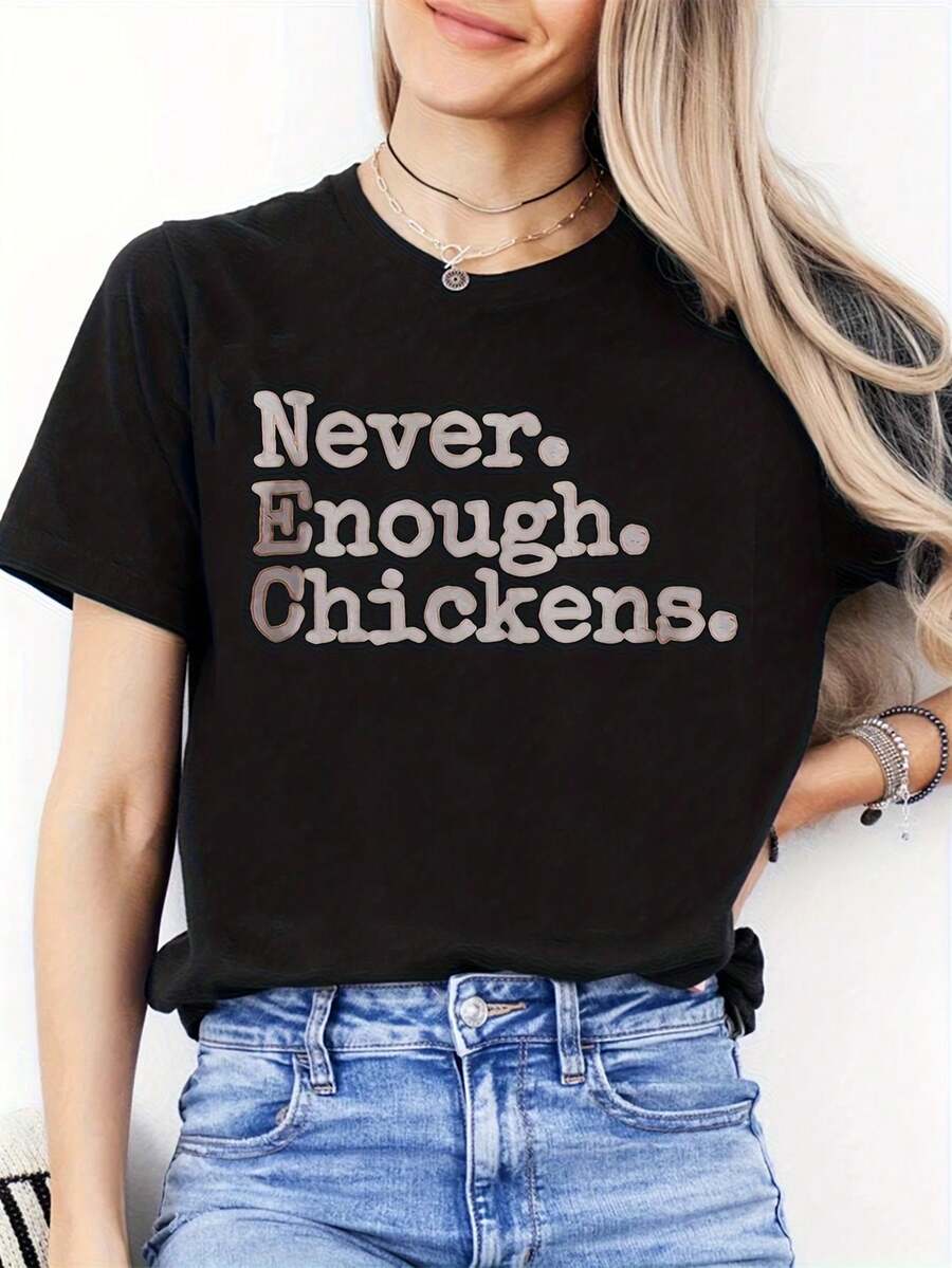 Women's Plus Size Funny Chicken T-Shirt -- Farm Humor Print "You Can Never Have Too Many Chickens", Short Sleeve, Crew Neck, Lightweight, Casual, Suitable For Chicken Enthusiasts, Farm Owners, A Valentine's Day Gift Option And An Oversized T-Shirt For Everyday Wear By Poultry Lovers. - 黑色 - 查看 1