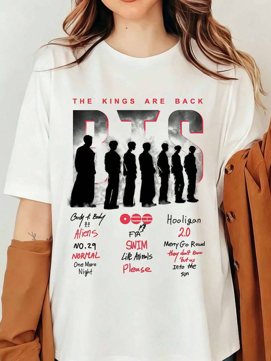 BTSS Bangtan The Kings Are Back K-Pop Merch T-Shirt, World Tour 2026 Shirt, Bangtan Boys Comeback 2026 T-Shirt, Concert Merch Graphic, ARMY Fan Gift, Washed Vintage Black Shirt, Members Silhouette Smoke Font Letter Print Y2K Retro Style - 白色 - 查看 1