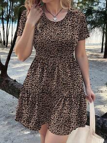 Vestido de camiseta con estampado de leopardo completo, de manga corta, holgado y de talla grande, estilo de vestido de pastel de vacaciones en la playa, para usar en primavera y verano, para festivales de música - Marrón - Ver 6