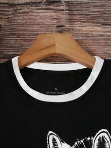 Camiseta de mujer con cuello redondo, manga corta y estampado de corazones en bloques de color - Negro 4 - Ver 3