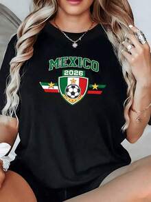 A Shield With A Soccer Ball Surrounded By Stars Represents Mexico's Passion For The Sport On The Road To The 2026 World Cup Tournament. The Shirt Features Green, White, And Red Colors. It's A Comfortable And Modern Casual Women's T-Shirt. - 黑色 - 查看 1