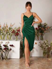 Vestido de dama de honor con abertura lateral y detalle envolvente en color rojo borgoña - Verde Oscuro - Ver 4