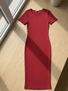 Vestido Ajustado de Manga Corta y Tejido de Canalé – El Básico Sexy y Cómodo para Cualquier Ocasión - Shedron - Ver 5